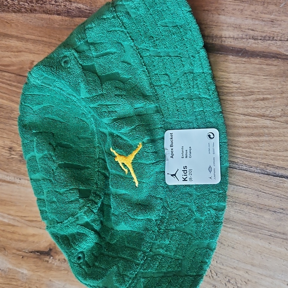 Jordan Kids’ Fuel Up Cool Down Bucket Hat: GREEN: NEW WITH TAG: YOUTH 8-20